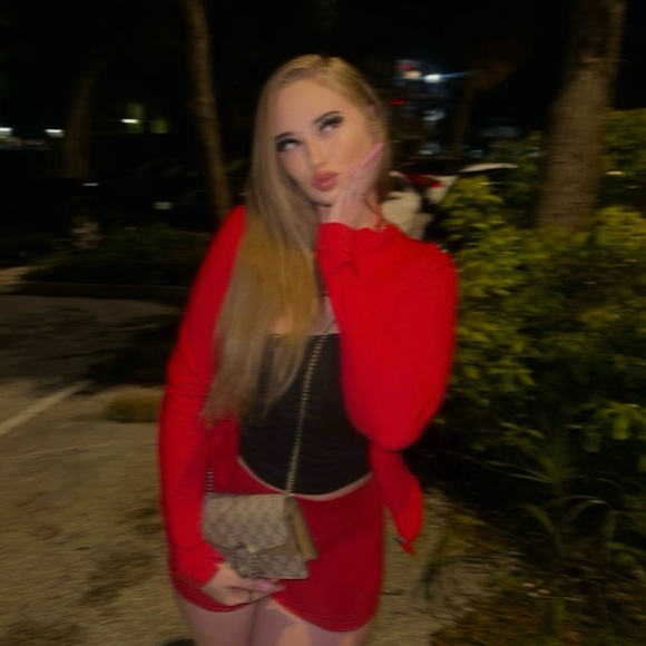 karlycolpoyss